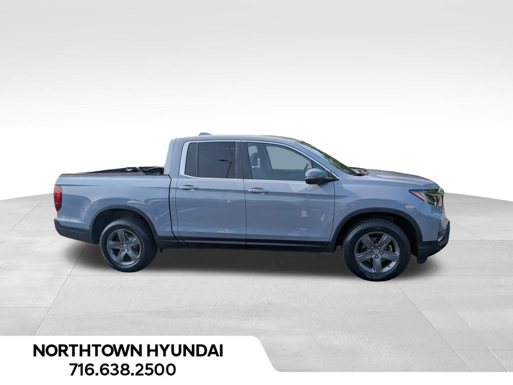 2023 Honda Ridgeline RTL photo 2