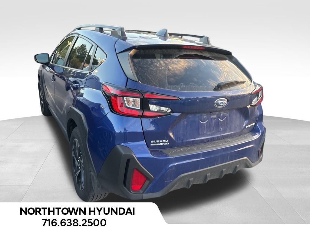 2024 Subaru Crosstrek Premium photo 3