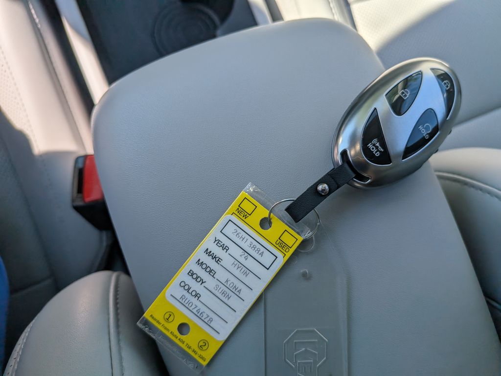2024 Hyundai Kona Limited - Photo 21