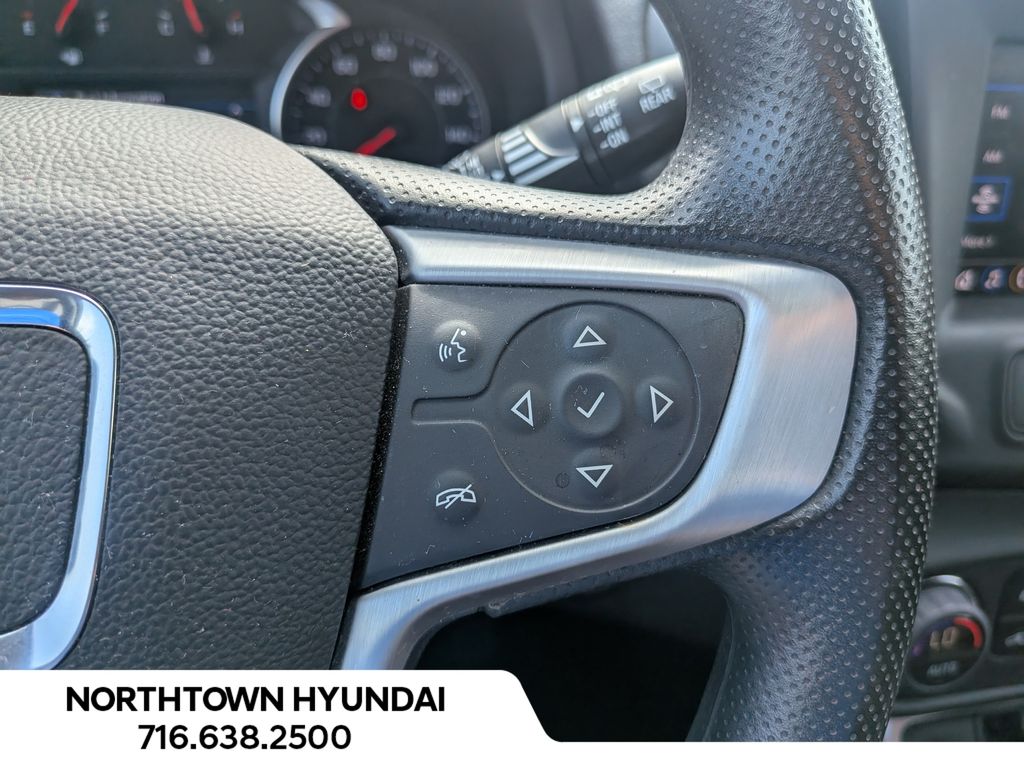 2023 GMC Terrain SLE - Photo 23
