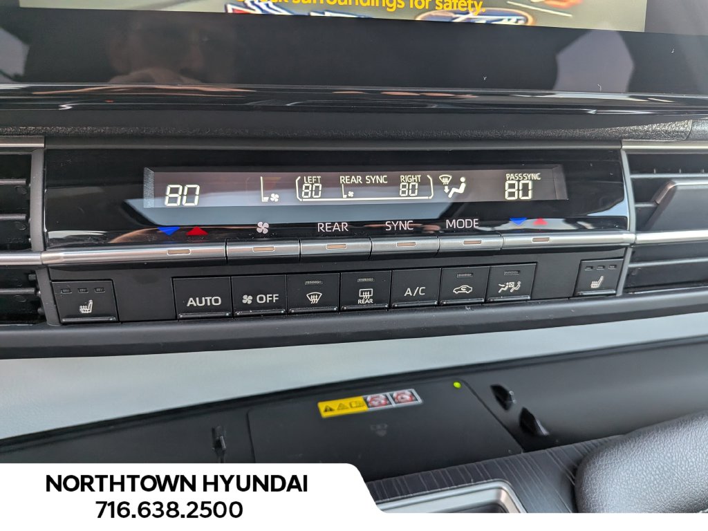 2026 Toyota Sienna XLE - Photo 20