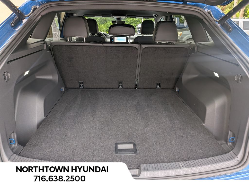 2026 Volkswagen Atlas Cross Sport SE w/Tech - Photo 31