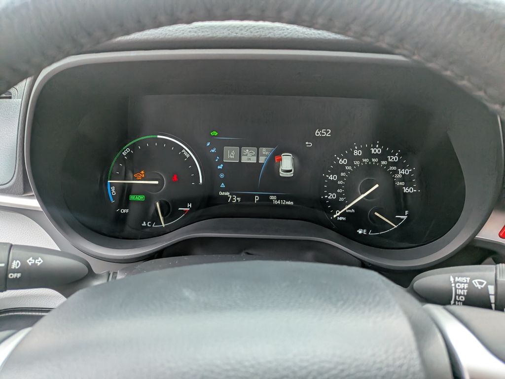 2026 Toyota Sienna XLE - Photo 9