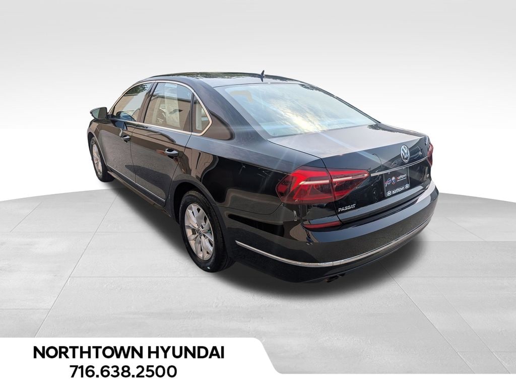 Used 2017 Volkswagen Passat 1.8T S Sedan