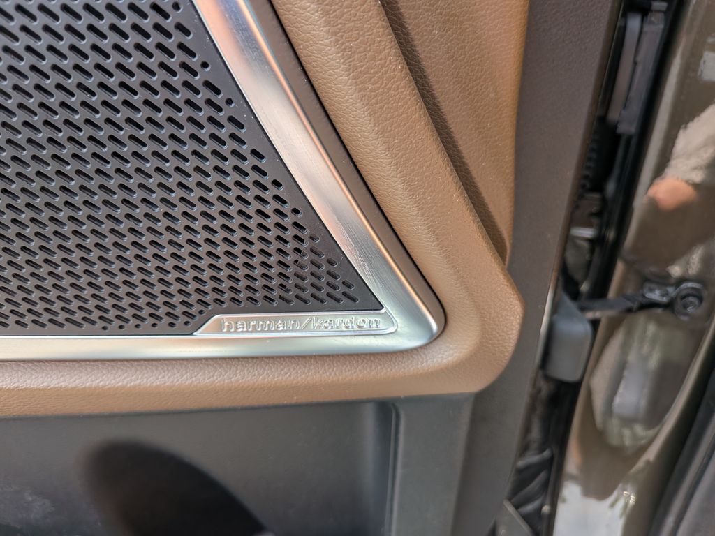 2022 Kia Telluride SX - Photo 32