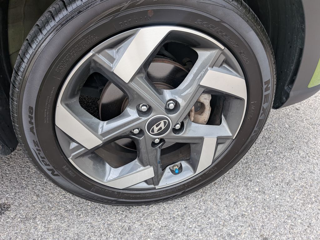 2023 Hyundai Venue SEL - Photo 40