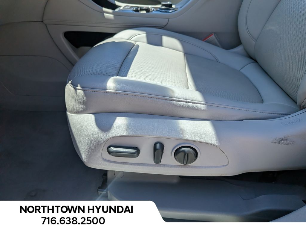 2021 GMC Acadia SLT - Photo 36