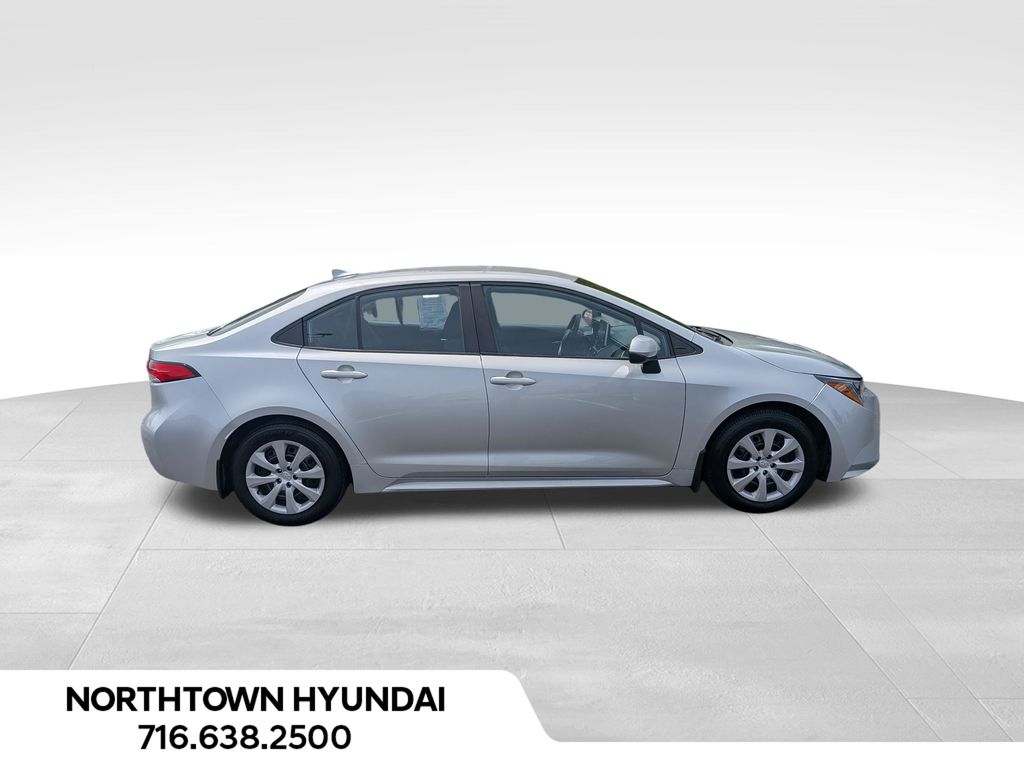 2020 Toyota Corolla LE - Photo 11