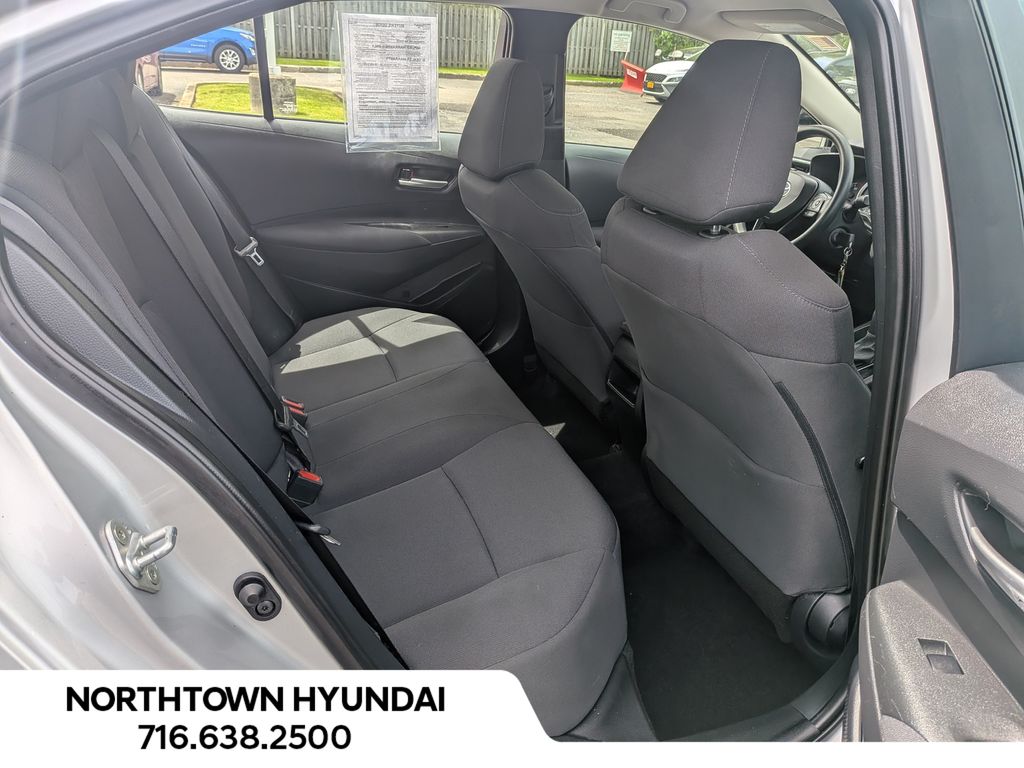 2020 Toyota Corolla LE - Photo 30
