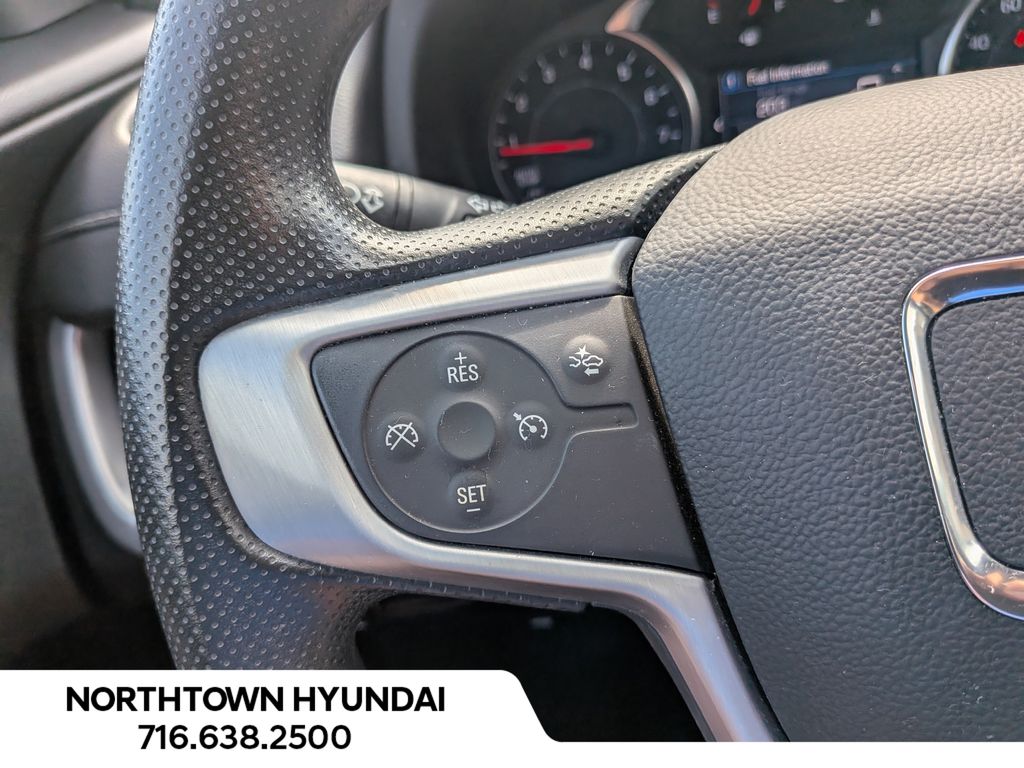 2023 GMC Terrain SLE - Photo 25