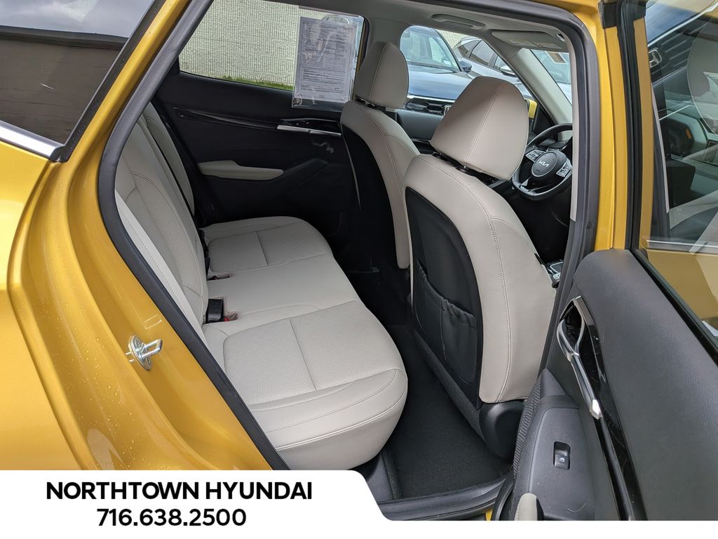 2023 Kia Seltos SX - Photo 38