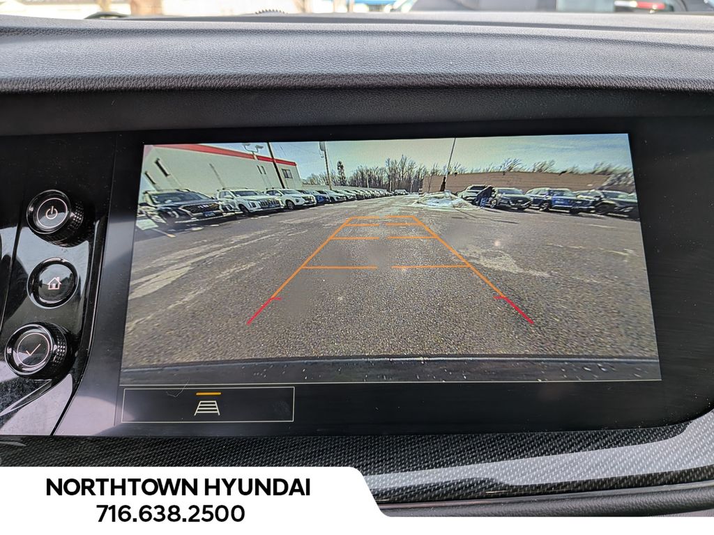 2023 Buick Envision Essence - Photo 20