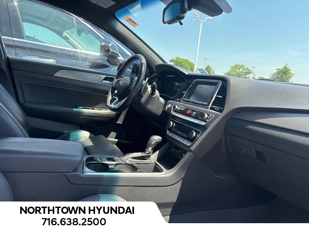 Used 2019 Hyundai Sonata Sport with VIN 5NPE34AF2KH812770 for sale in Amherst, NY