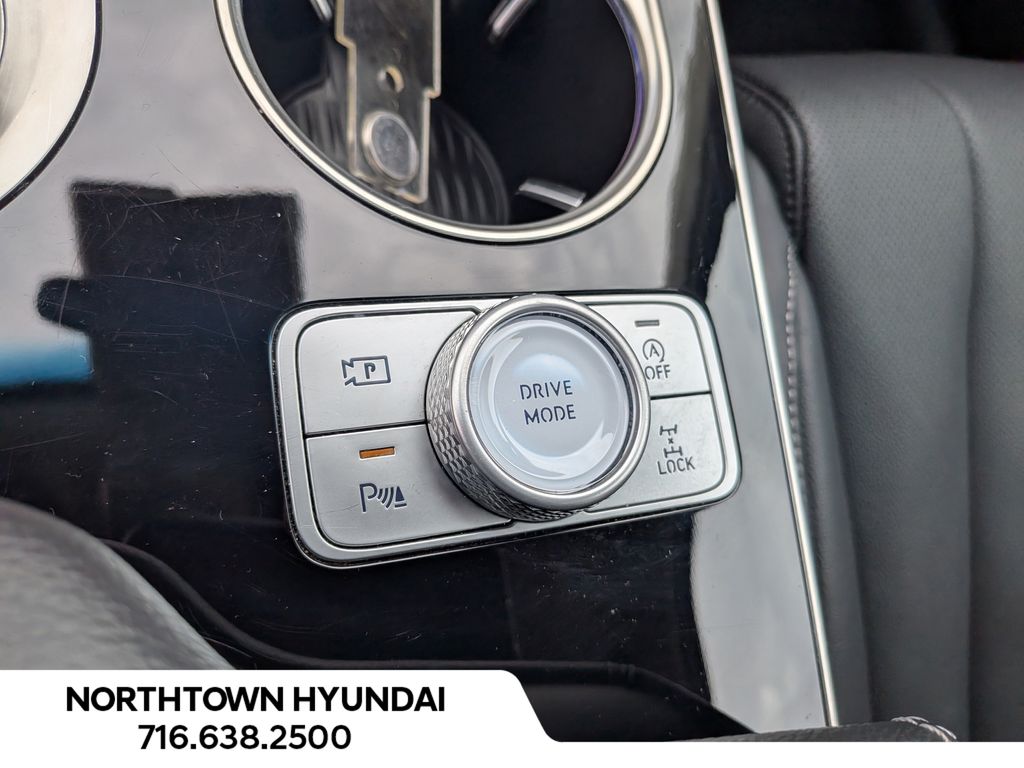 2025 GENESIS GV80 Standard - Photo 16