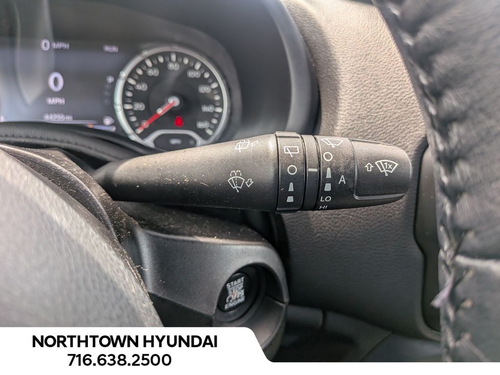 2021 Jeep Renegade Latitude - Photo 26