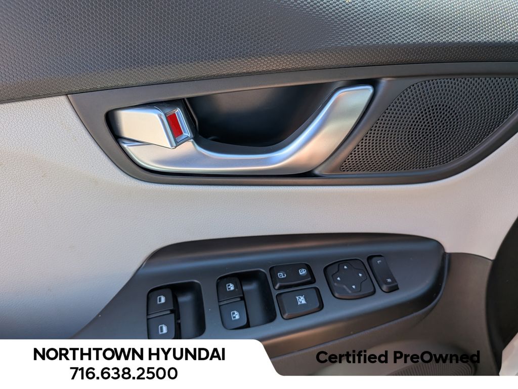 2023 Hyundai Kona SEL - Photo 33