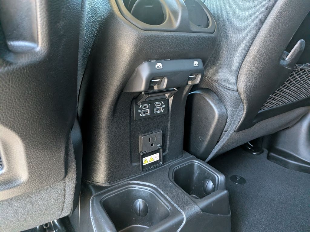 2026 Jeep Wrangler 4-Door Rubicon - Photo 32