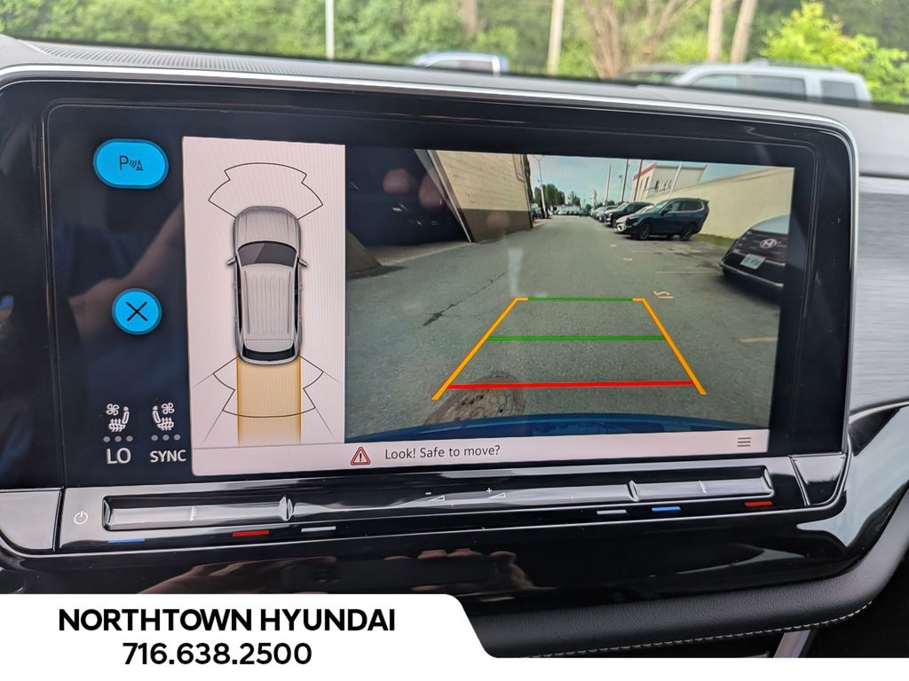 2026 Volkswagen Atlas Cross Sport SE w/Tech - Photo 17