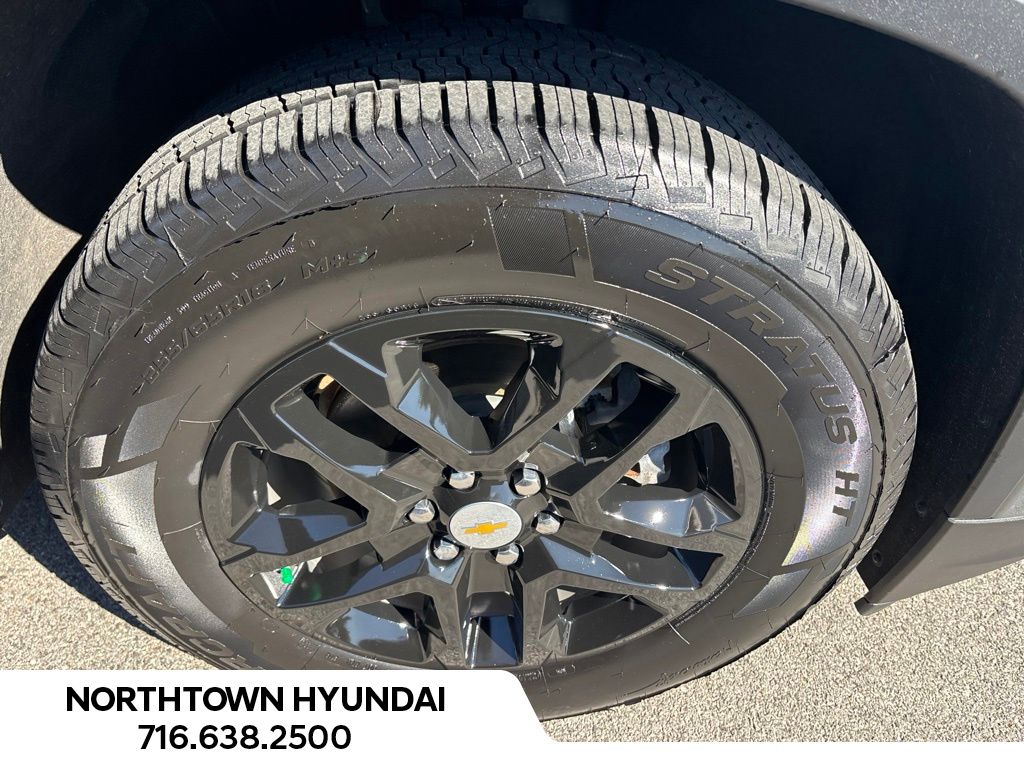 2023 Chevrolet Traverse LS - Photo 37