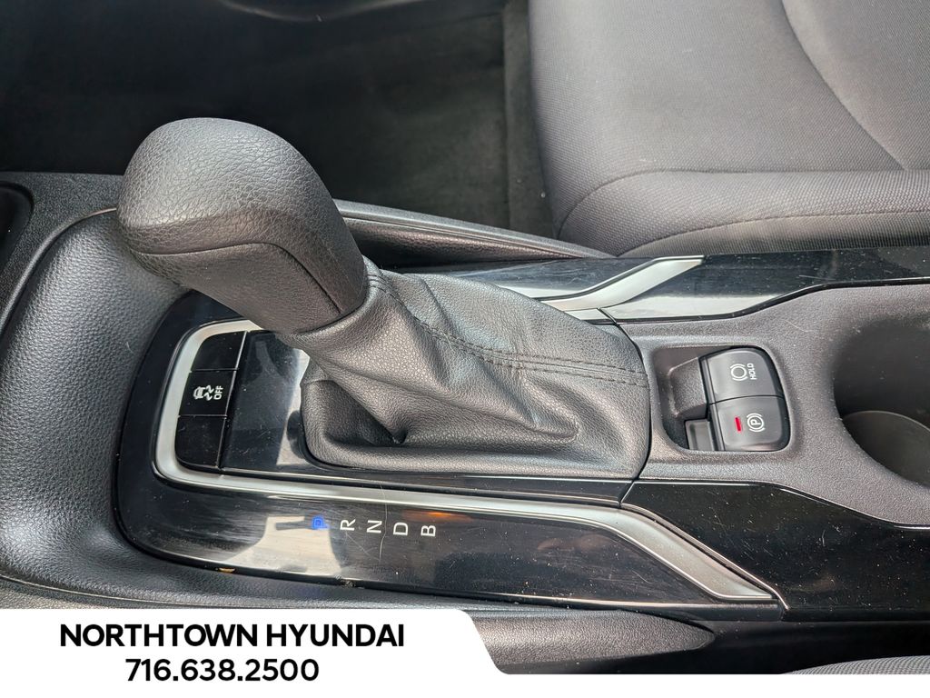 2020 Toyota Corolla LE - Photo 14