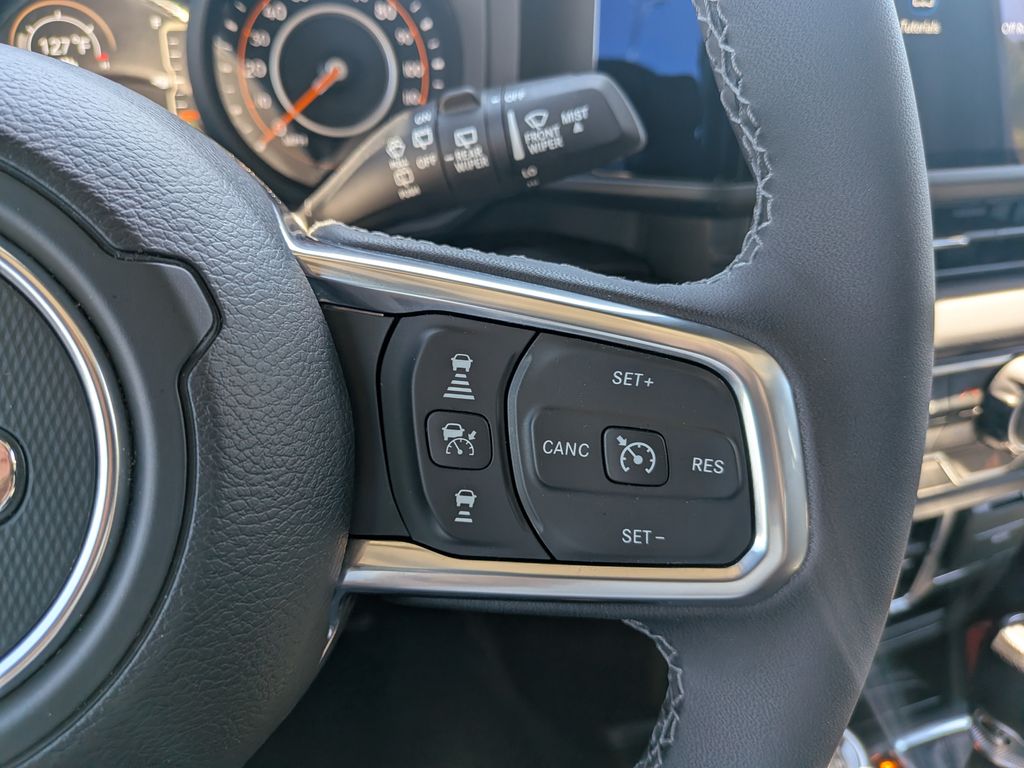 2026 Jeep Wrangler 4-Door Sahara - Photo 27