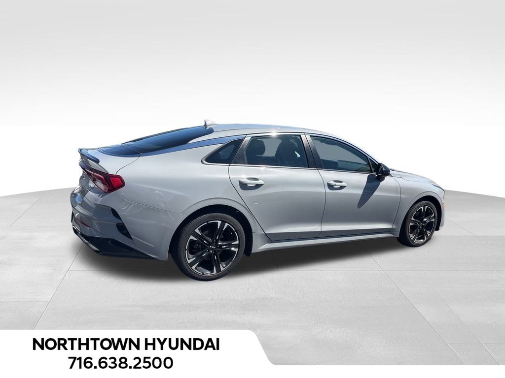 2024 Kia K5 GT-Line photo 2