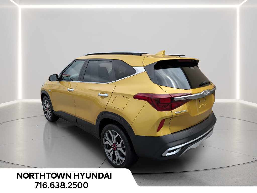 Used 2023 Kia Seltos SX SUV