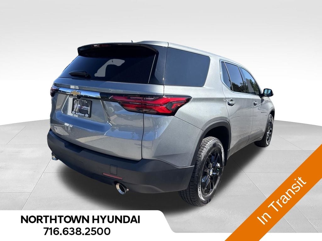 Used 2023 Chevrolet Traverse LS SUV