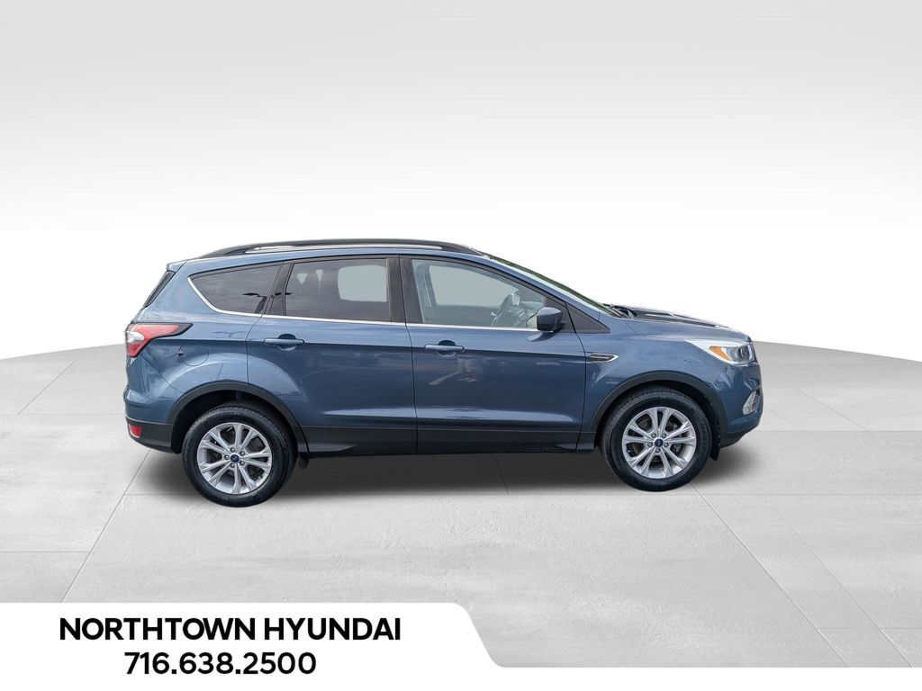 2018 Ford Escape SE - Photo 11