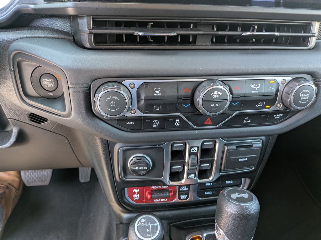 2026 Jeep Wrangler 4-Door Rubicon - Photo 17