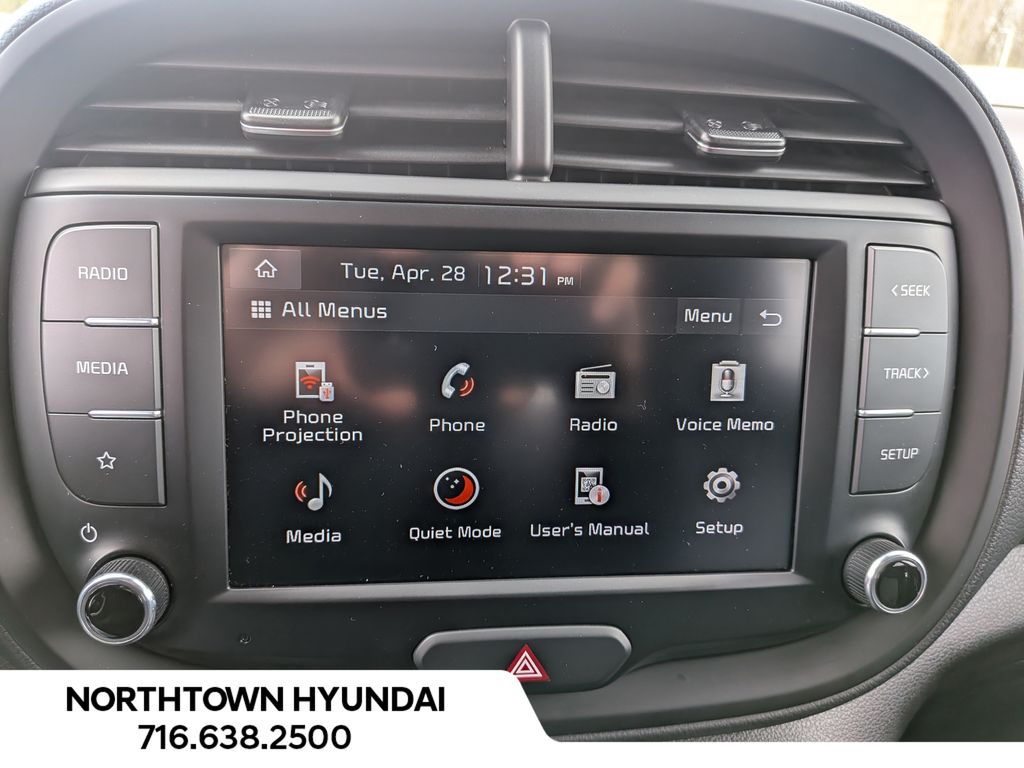 2023 Kia Soul LX - Photo 19