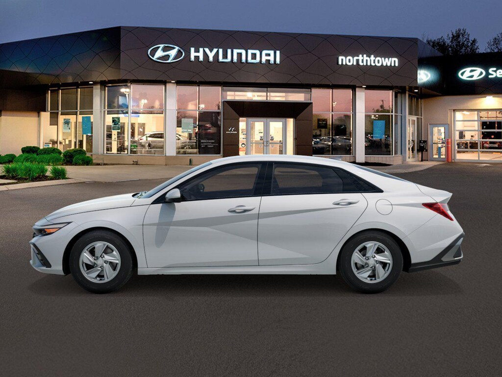 New 2026 Hyundai Elantra SE Sedan
