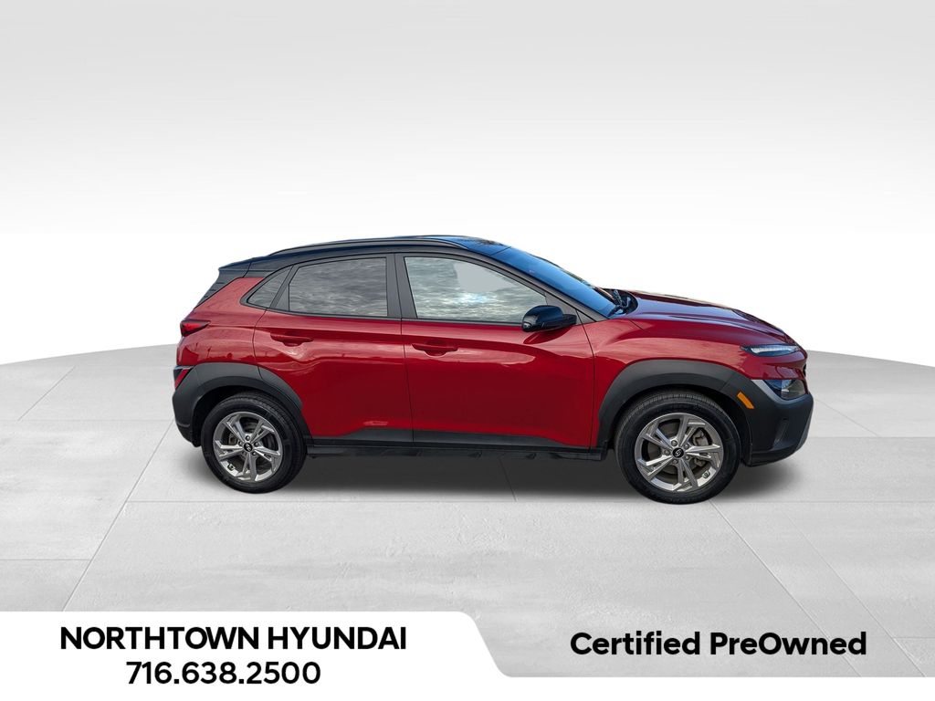 2022 Hyundai Kona SEL photo 2