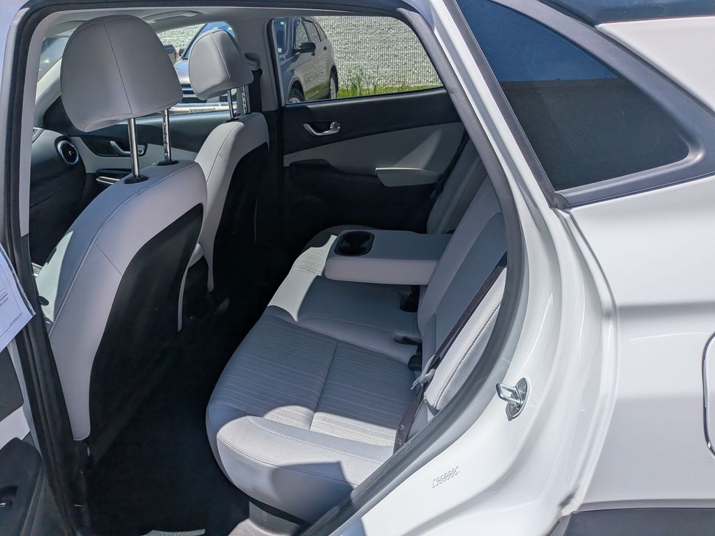 2023 Hyundai Kona SEL - Photo 35