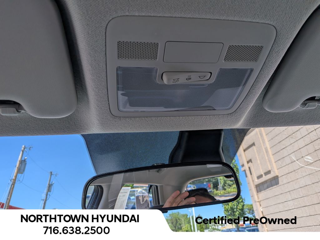 2026 Hyundai Venue SEL - Photo 24
