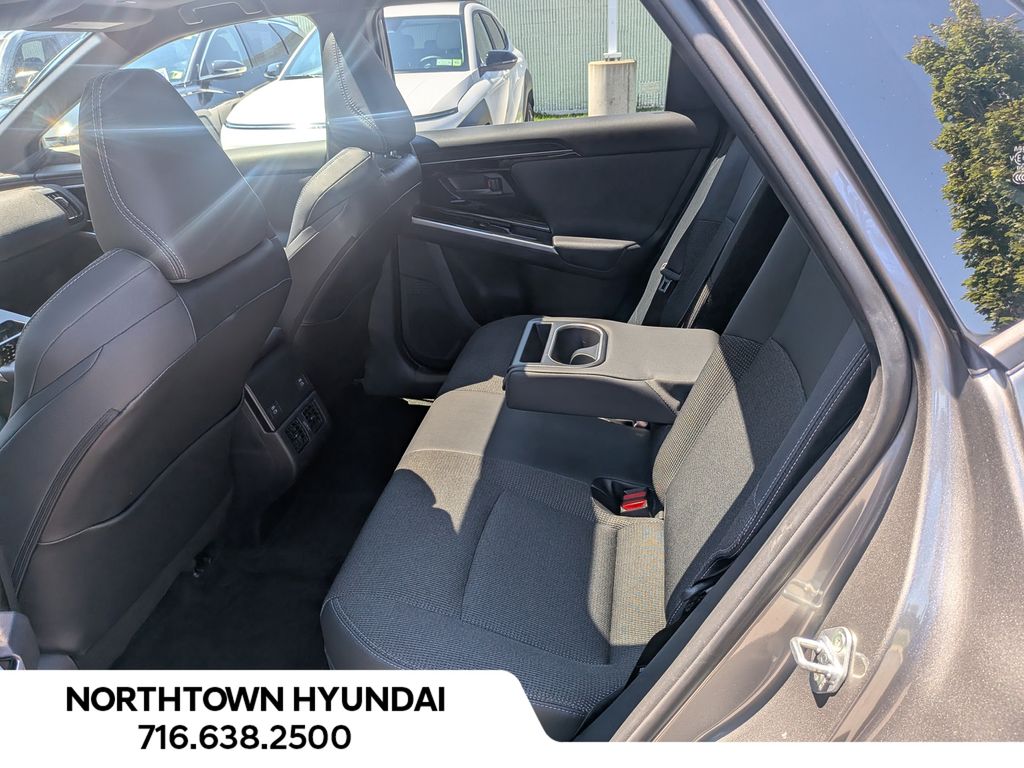 2024 Toyota bZ4X XLE - Photo 29