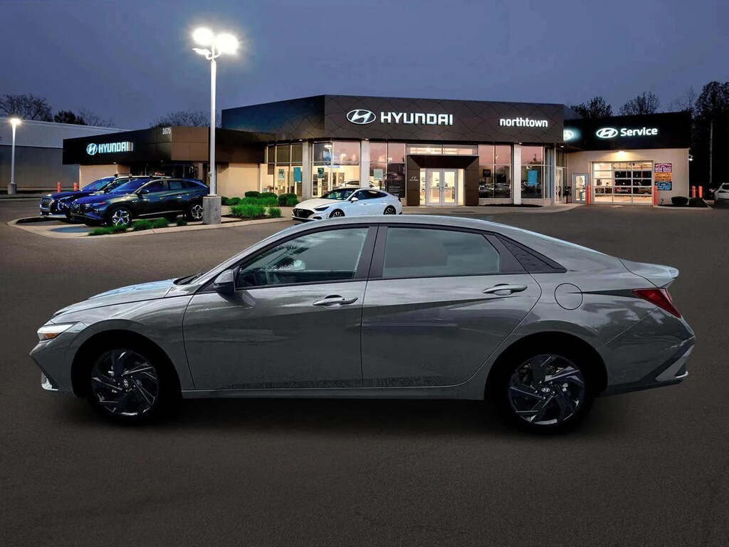 New 2026 Hyundai Elantra SEL Sport Sedan