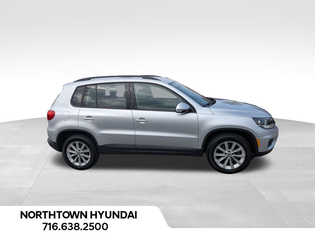 2018 Volkswagen Tiguan Limited photo 2