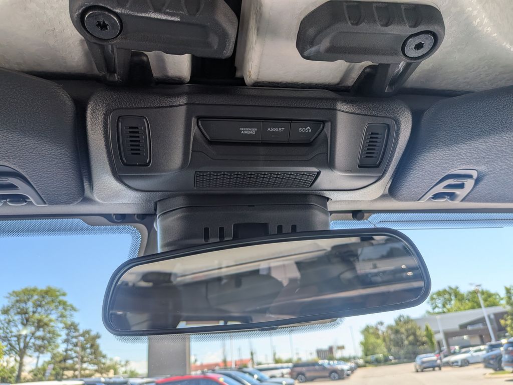 2026 Jeep Wrangler 4-Door Sahara - Photo 26
