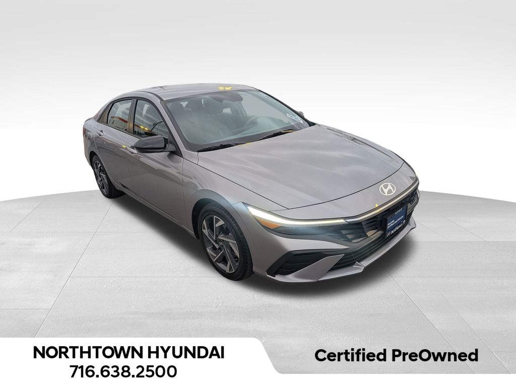 2025 Hyundai Elantra SEL's photo