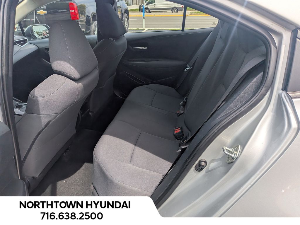 2020 Toyota Corolla LE - Photo 28