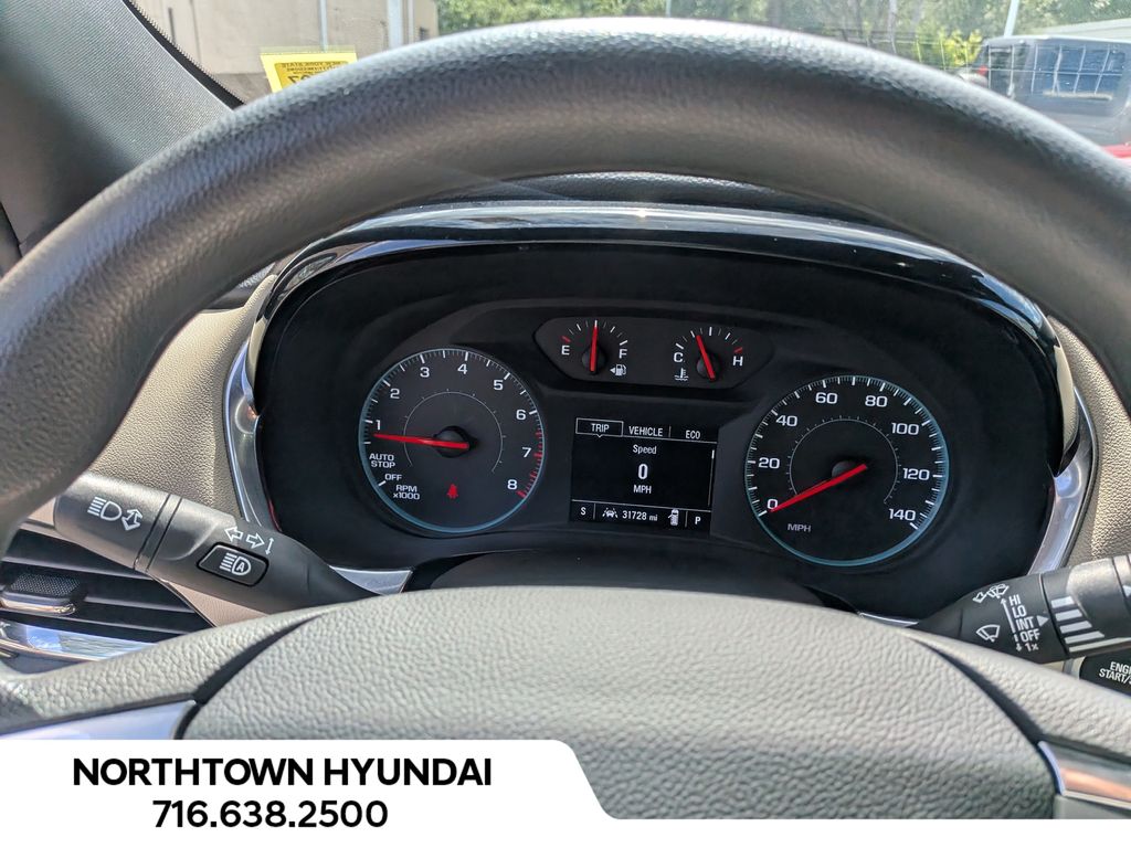 2023 Chevrolet Traverse LS - Photo 11