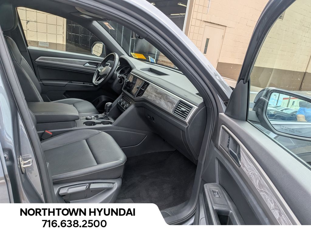 2020 Volkswagen Atlas Cross Sport SE w/Tech - Photo 39