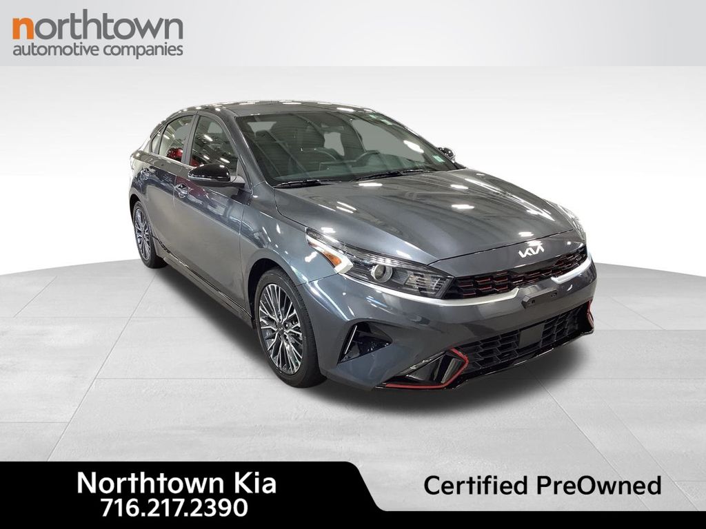 2024 Kia Forte GT-Line photo 3