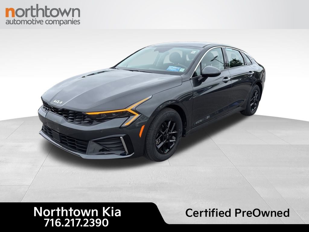 2025 Kia K5 LXS photo 3