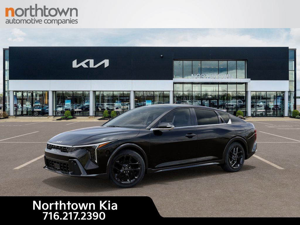 2025 Kia K4 GT-Line Turbo photo 3