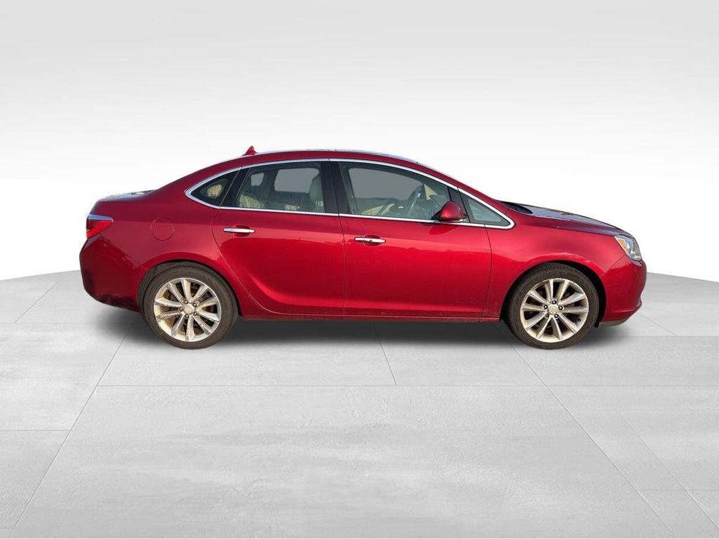 2014 Buick Verano Leather photo 2