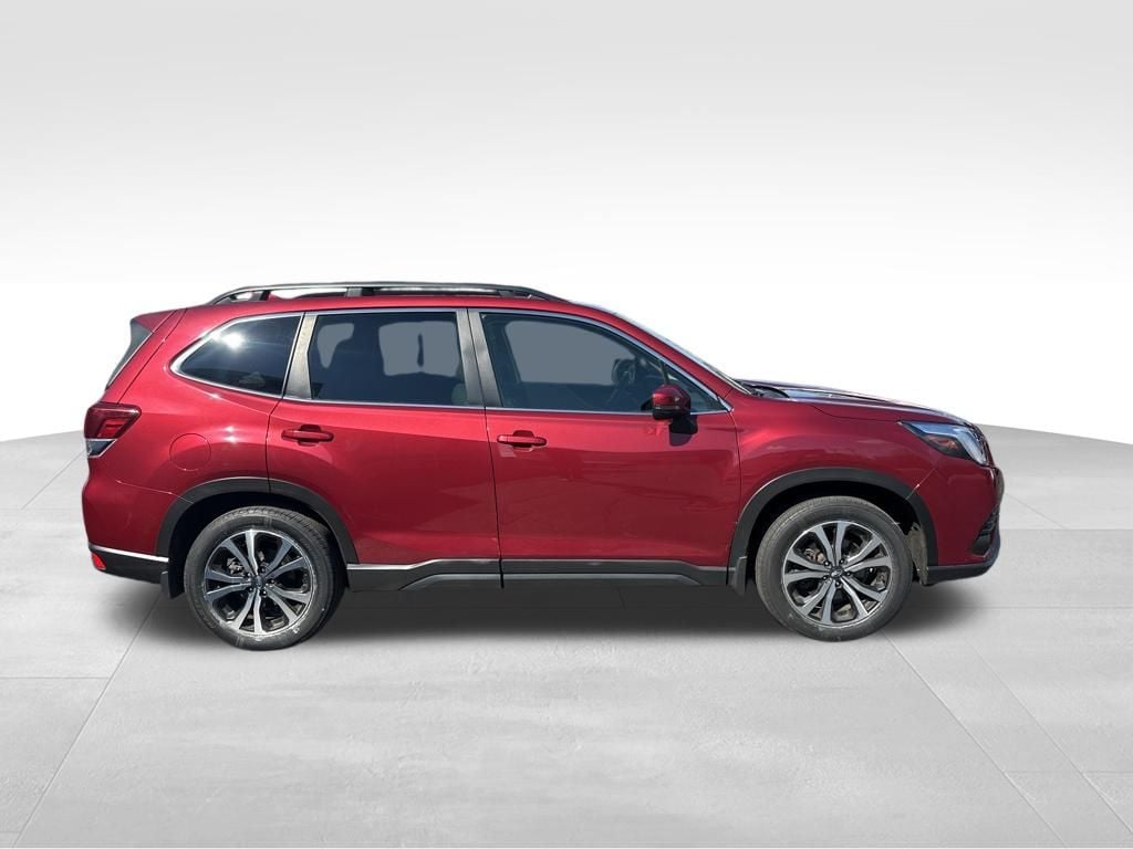 2023 Subaru Forester Limited - Photo 7