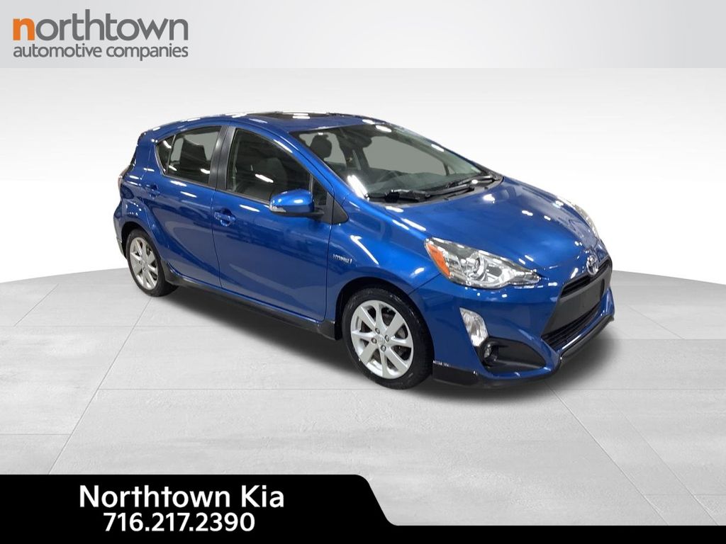 2017 Toyota Prius c Four