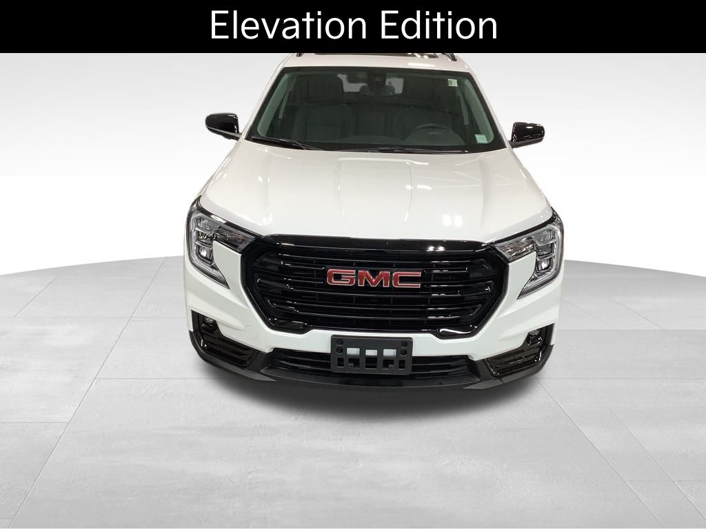 2023 Gmc Terrain SLT photo 2